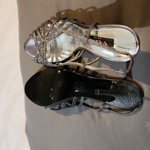 Silver Wedfing Shoes size 9 worn once